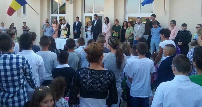 promisiune pentru anul de invatamant 2017 2018 elevii din satul poiana vor avea o noua scoala galerie