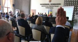 Start la angajări Consilierii judeţeni au suplimentat numărul de funcţii publice din aparatul administrativ (document)