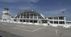 Pregătiri pentru asediu? Aer condiţionat, tomfe, veste anti-înjunghiere - ce mai cumpără Aeroportul „Mihail Kogălniceanu“