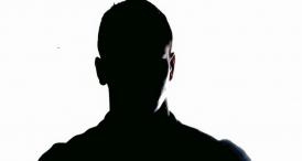 Ca într-un film hollywoodian Scriitor cu identitatea furată, despăgubit de bancă și de Evidența Persoanelor