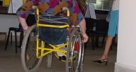 „Pretenţia“ unei persoane cu handicap grav la Primăria Constanţa „Doresc doar o cale de acces semnalizată corespunzător“