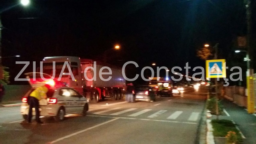accident grav in valu lui traian o persoana a fost calcata pe trecere 611215