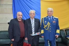Foştii comandanţi Gheorghe Constantin şi Beniamin Popescu au fost omagiaţi ieri