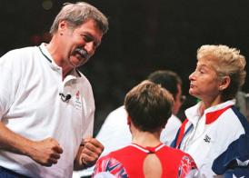 O fostă gimnastă americană susține că soții Karolyi au „închis ochii“ când ea a fost abuzată sexual