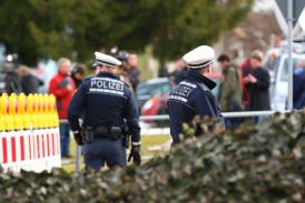 Patru oameni înjunghiaţi la Frankfurt