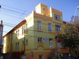 Cine candidează pentru posturile de directori și directori adjuncți în școlile din Constanța (document) 