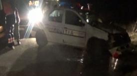 Accident cu maşina poliţiei. Doi oameni au fost răniţi grav