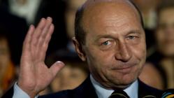 Traian Băsescu depune jurământul pentru a deveni cetățean moldovean 