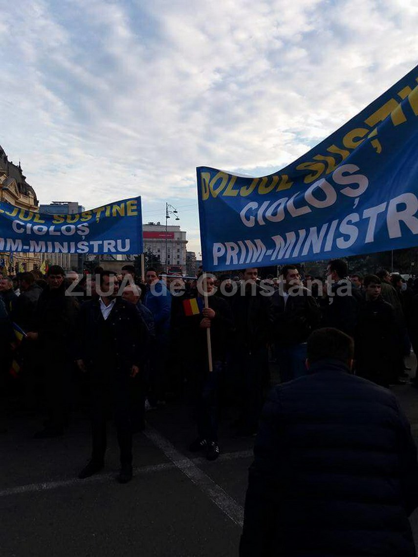 liberalii si au lansat candidatii la parlamentare in cadrul mitingului de sustinere a lui dacian ciolos