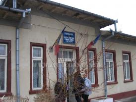 Primăria Ostrov angajează!