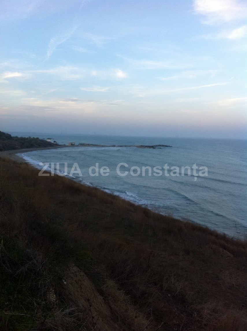 update o plaja din eforie sud sufocata de gunoaie abadl promite controale 613824