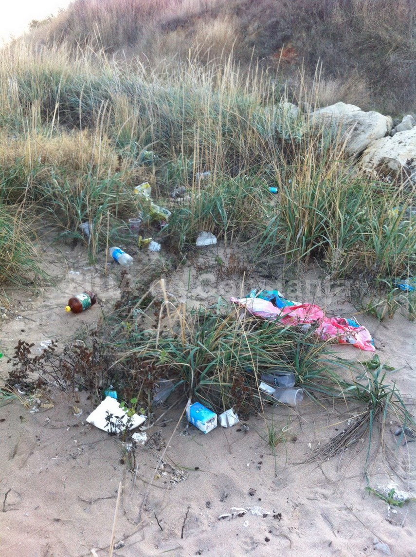 update o plaja din eforie sud sufocata de gunoaie abadl promite controale 613824