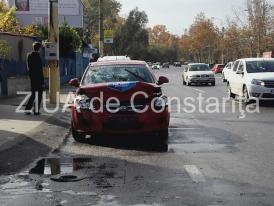 Accident rutier în apropiere de Delfinariu (galerie foto)