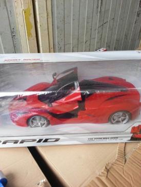 2.000 de mașinuțe de jucărie, contrafăcute