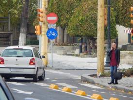 Pe contrasens..aşa vreau eu! 