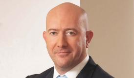 Un miliardar străin căutat pentru delapidare a fost prins într-un mall din România