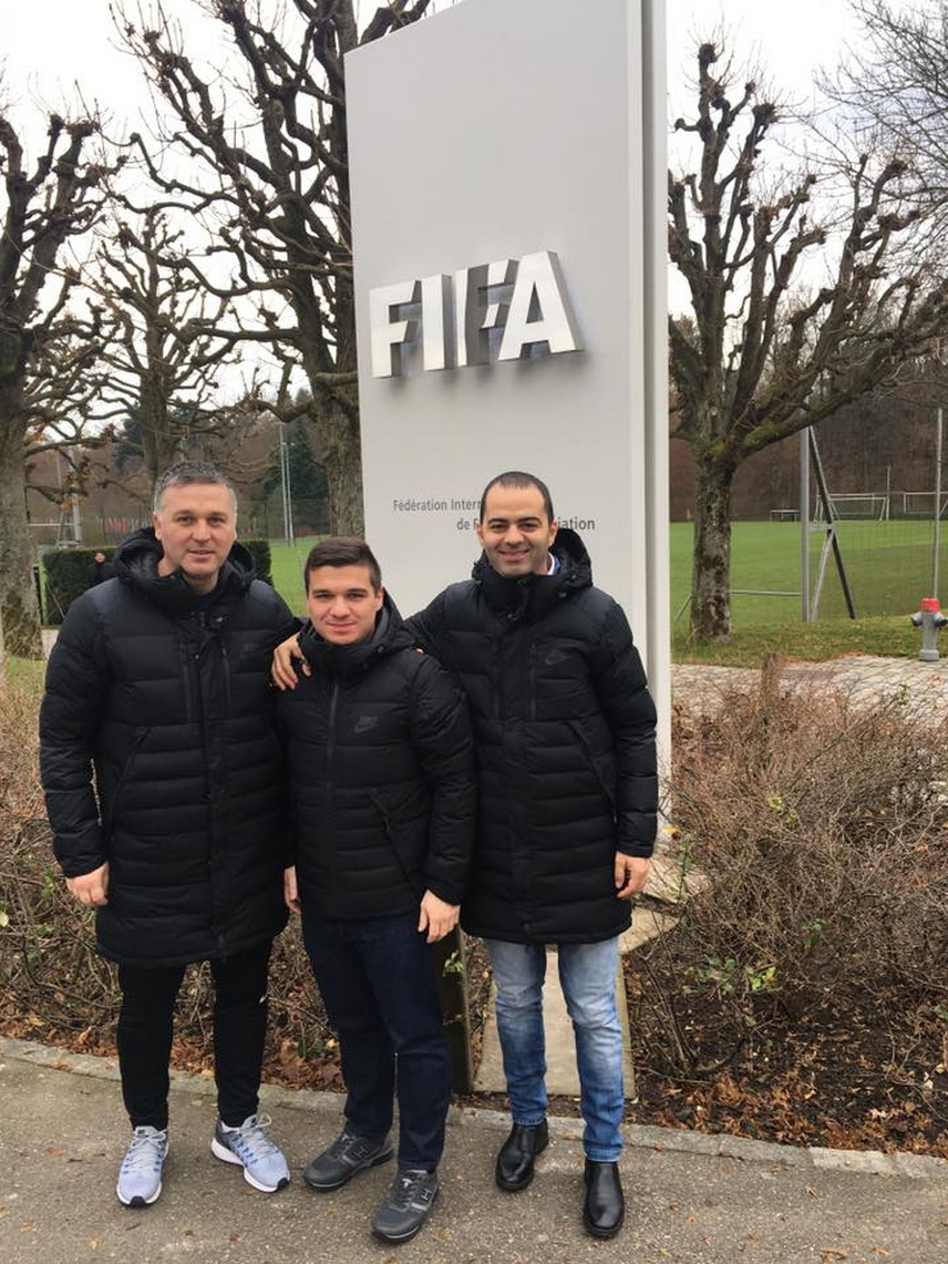 simona halep alaturi de gareth bale intr o reclama fotbalistii de la fc viitorul s au intalnit cu marco