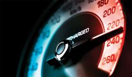 Mai avea puţin şi decola Cu ce viteză halucinantă a fost prins un şofer circulând pe un drum naţional