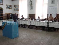 Au fost desemnaţi preşedinţii şi locţiitorii birourilor celor 556 de secţii de votare din judeţul Constanţa (document)  