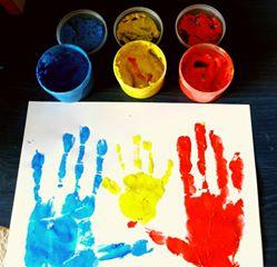 Azi, ne jucăm româneşte!