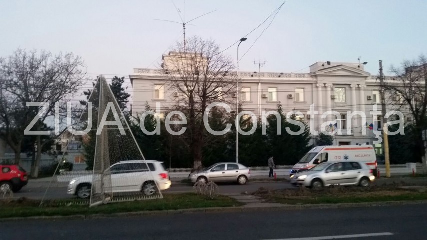 pericol de explozie langa politia constanta pompierii intervin in forta galerie foto video 616934