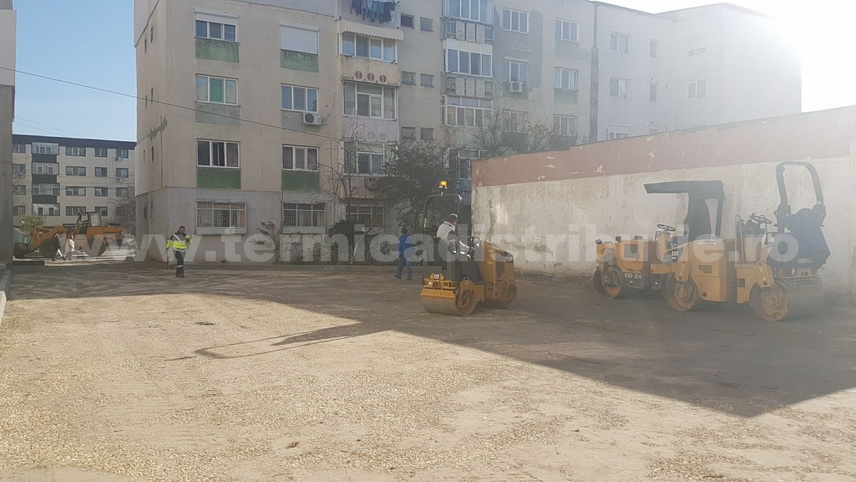 angajatii termica distributie navodari srl au grija de modernizarea orasului mai multe strazi intra in