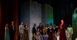 Văduva care a înnebunit Parisul a fost la Constanţa