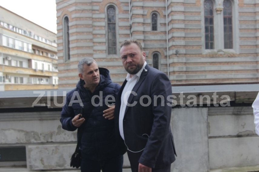 jurnalistii agresati din nou de sustinatorii ips teodosie galerie foto 617624