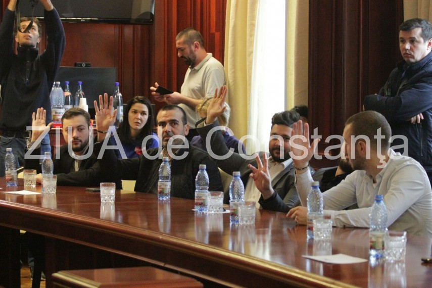 incepe sedinta extraordinara la consiliul local constanta 617599