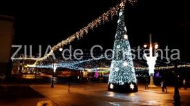 Fotoreportaj Piaţa Ovidiu străluceşte! (galerie foto+video)