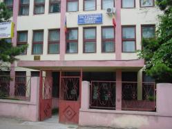 Liceul Telecom angajează!  Vezi dacă îndeplineşti condiţiile