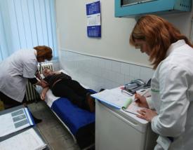 Lucrezi în străinătate şi ai asigurare medicală? Ce trebuie să ştii dacă vii în România!