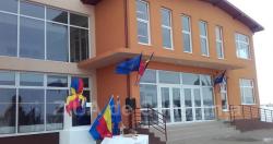 Au sărbătorit 167 de ani de la naşterea lui Eminescu! În Campusul Şcolar din Cumpăna a fost dezvelit bustul poetului nepereche (galerie foto)