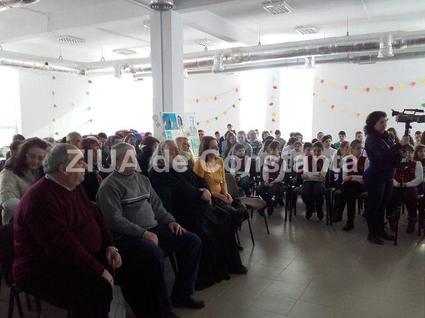 au sarbatorit 167 de ani de la nasterea lui eminescu in campusul scolar din cumpana a fost dezvelit bustul