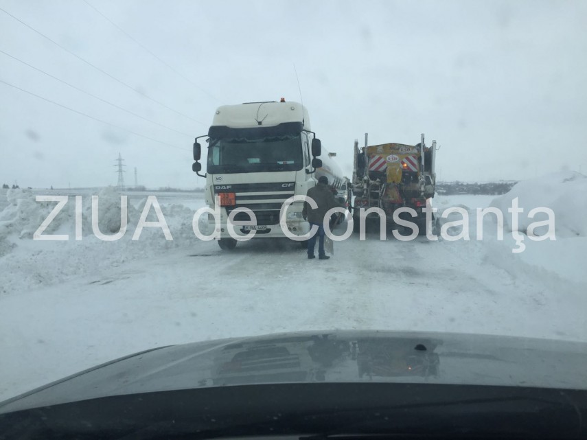 tir blocat intre nicolae balcescu si dorobantu 620749