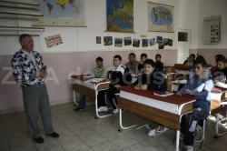 183 de cadre didactice din Constanţa vor să devină experţi în management educaţional. Iată cine sunt! (document)