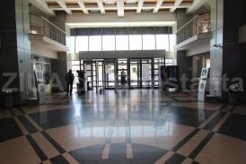 Doi ani de închisoare pentru mituirea unui poliţist 