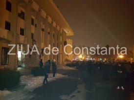 Astăzi vor avea loc noi proteste în Bucureşti şi alte oraşe din ţară