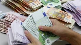 Atenţie! Leul se depreciază faţă de euro     