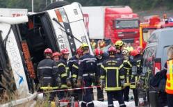 Accident grav în Franța. Cinci persoane au murit și 27 sunt rănite