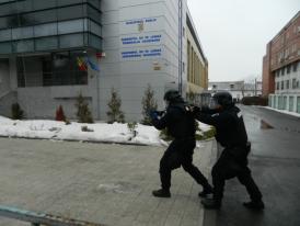 Atac asupra unui autovehicul de transport special cu muniţie,  pe drumul Năvodari - Constanţa