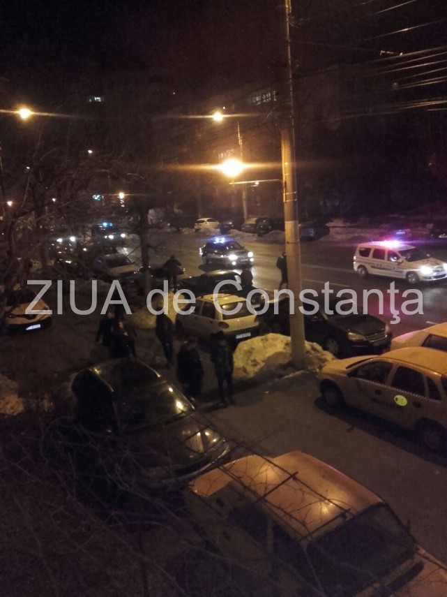 constantenii se strang din nou la prefectura 622455