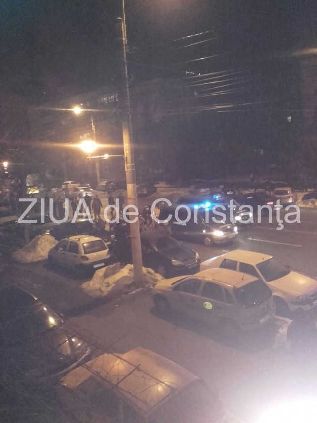 constantenii se strang din nou la prefectura 622455