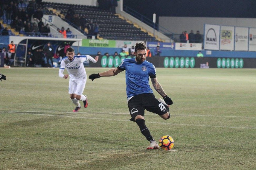daca nici acum nu vin atunci cand hagi dezamagit de numarul mic de spectatori de la ovidiu desi fc viitorul