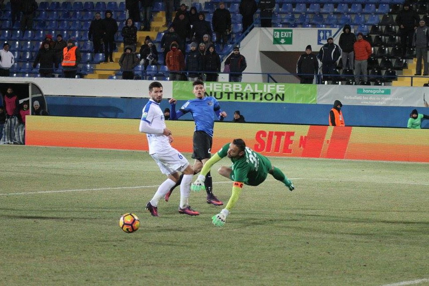 daca nici acum nu vin atunci cand hagi dezamagit de numarul mic de spectatori de la ovidiu desi fc viitorul
