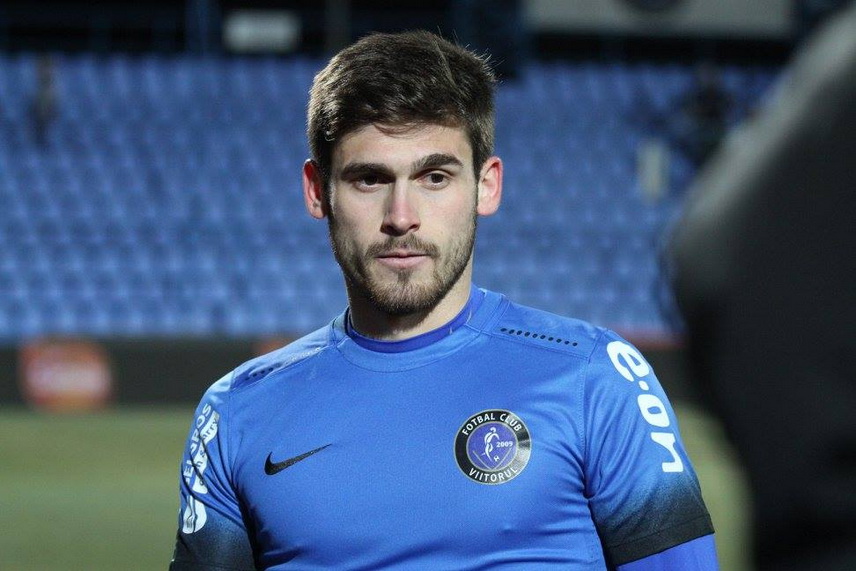daca nici acum nu vin atunci cand hagi dezamagit de numarul mic de spectatori de la ovidiu desi fc viitorul