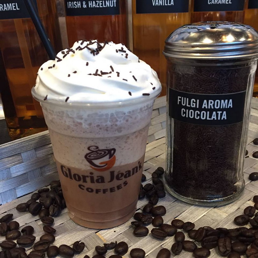 cronici pe bune gloria jean s coffees constanta cafeneaua care inghesuie la propriu o traditie de zeci