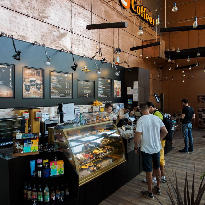 cronici pe bune gloria jean s coffees constanta cafeneaua care inghesuie la propriu o traditie de zeci