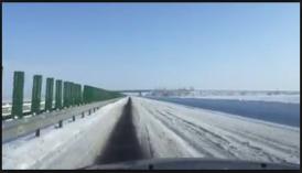 Atenţie! Ninge pe autostrada Bucureşti-Constanţa. Se circulă cu dificultate
