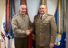 Întâlnire între șefii armatelor din România și SUA Importanţa Mării Negre pentru securitatea europeană şi internaţională